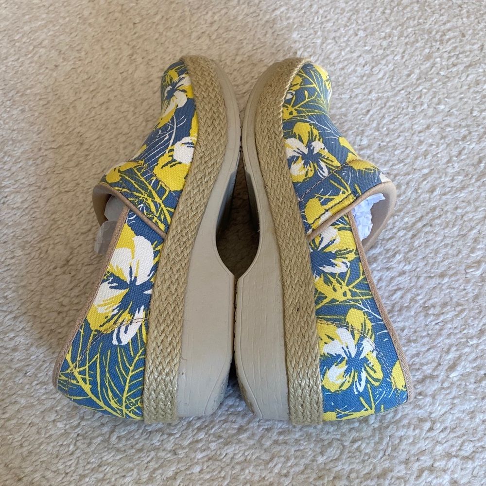 Dansko Blue and Yellow Floral Clogs 39 - Picture 8 of 16